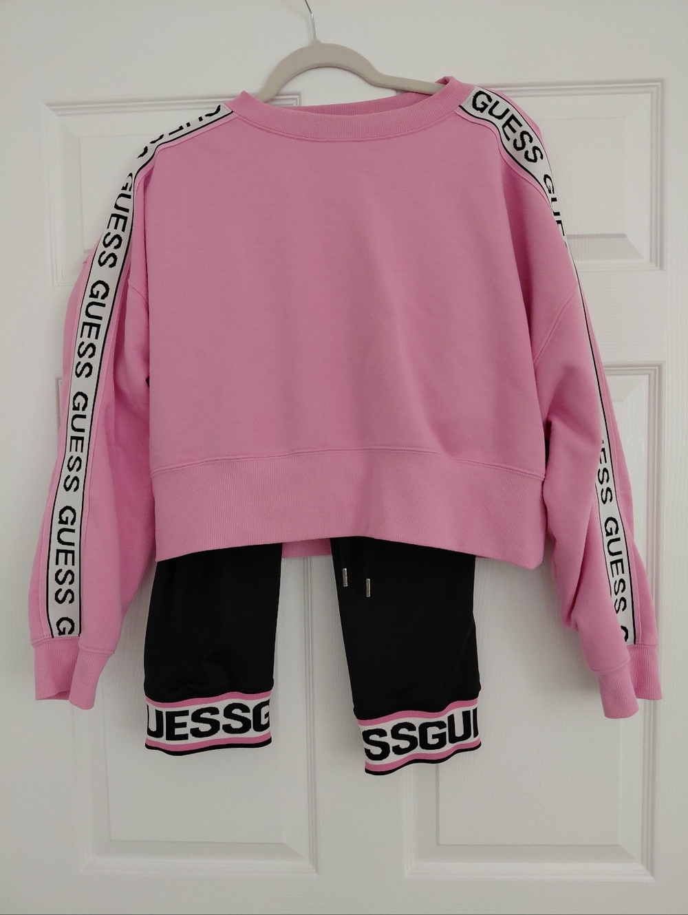 GUESS Pink Logo-Trim Crop Sweatshirt Set